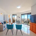 Excellent Seafront & Seaview By Interhome Apartment Armacao de Pera