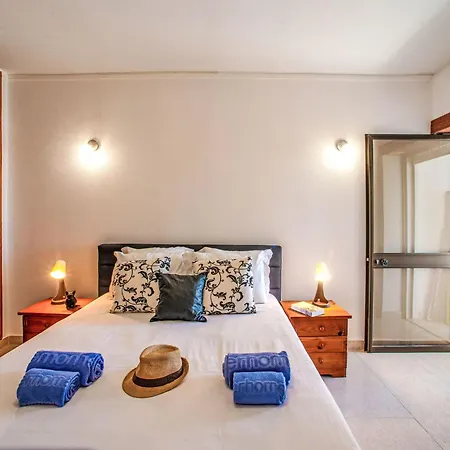 Apartamento Excellent Seafront & Seaview By Interhome *