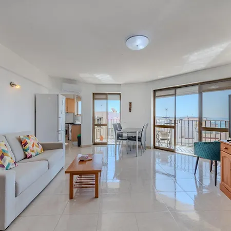 Apartamento Excellent Seafront & Seaview By Interhome *