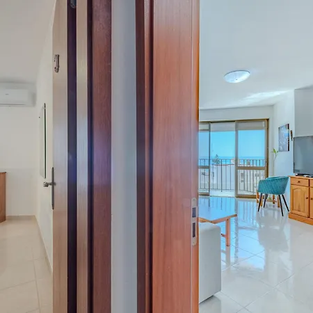 Apartamento Excellent Seafront & Seaview By Interhome *