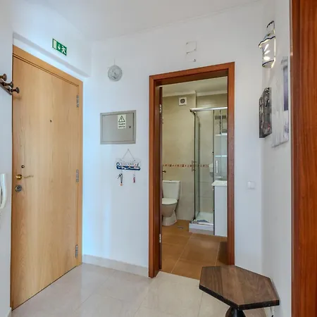Apartamento Excellent Seafront & Seaview By Interhome *